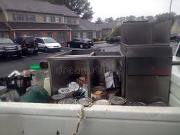 Best Yard Waste Removal  in Sioux Falls, SD